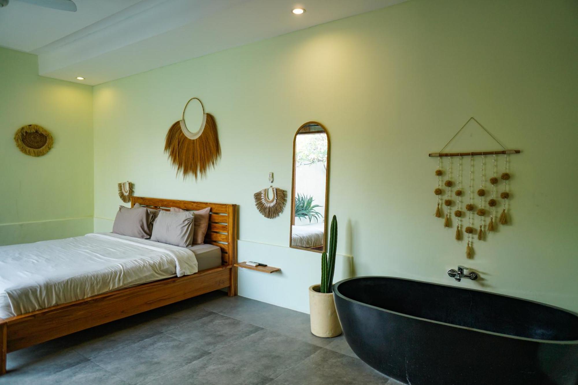 Kiki Village Bathtub And Living Room Canggu Buitenkant foto